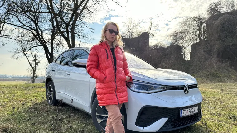 Vozila sam Volkswagenov SUV na struju: Suveren na cesti, ovaj ljepotan osvaja i brutalnim svjetlima kakva se ne viđaju često
