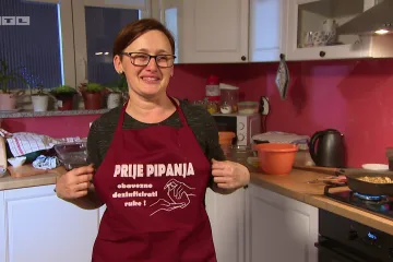 Vesela domaćica: Nikolina nosi zanimljivu pregaču, u čemu je fora?