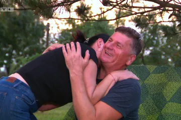 Zvonko u svom haremu, Brankici gurnuo glavu u grudi: 'Ako te ja zgrabim, neću te ljubiti u čelo'