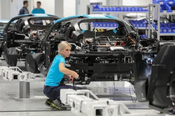 Od prve žice do jurilice vrijedne dva milijuna eura: S kamerama 'upali' u Rimčevu tvornicu, pogledajte što su snimili