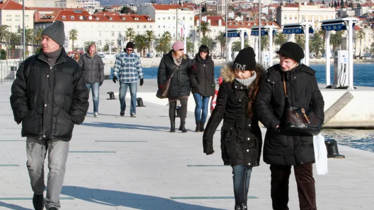 I dalje se nastavlja promjenjivo vrijeme, očekuju se tek povremeno kraća sunčana razdoblja