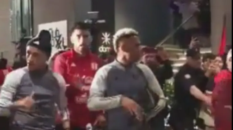 Drama u Madridu: Navijači poku&scaron;ali doći do igrača, reagirala policija, a onda je do&scaron;lo do neočekivane situacije