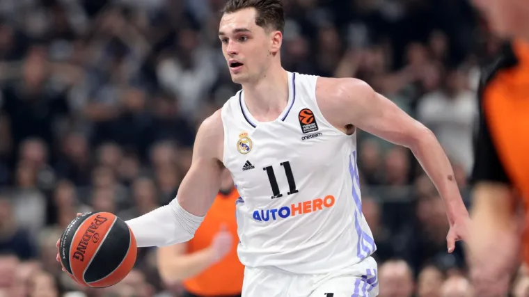 Navijači Partizana slave Hrvata: 'Čekamo te, ti si jedan od nas. Čovjek kao ti se rijetko rađa'