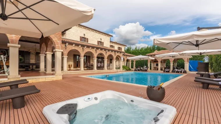 Zavirite u neke od najluksuznijih vila za najam u Hrvatskoj