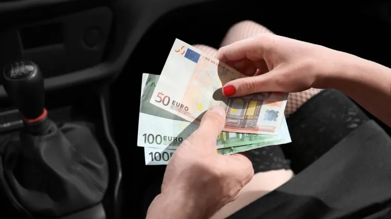 Žena (33) podvodila ženu (56) za najmanje 60 spolnih usluga. Pala u Zagrebu