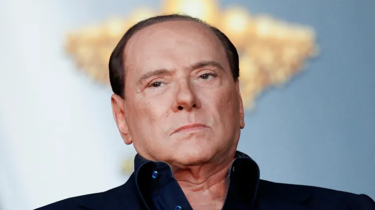 Berlusconi na intezivnoj njezi u bolnici u Milanu