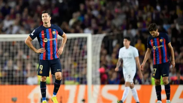 Čekamo pobjede Bar&ccedil;e i Dinama, kako bismo odolijevali financijskim krizama