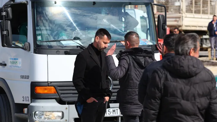 Pao dogovor s radnicima Čistoće, prekida se &scaron;trajk! Nakon svađa i incidenata, &scaron;trajka&scaron;i pristali na ponuđenu povi&scaron;icu