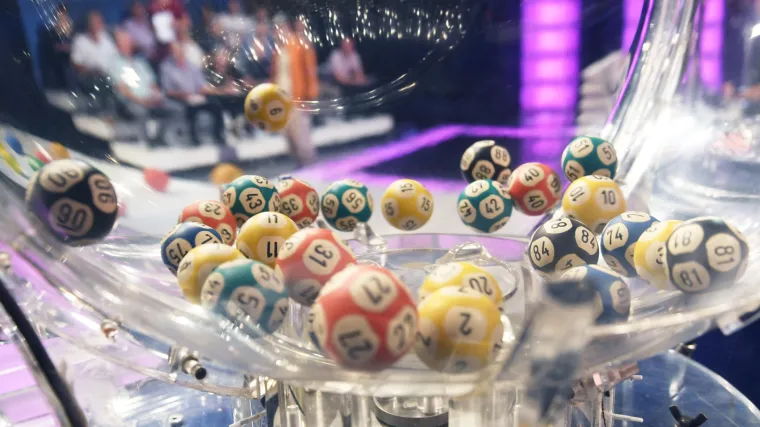 Netko će u Hrvatskoj večeras otvoriti &scaron;ampanjac: Uplatio 2,60 eura, na račun mu stiže pravo bogatstvo