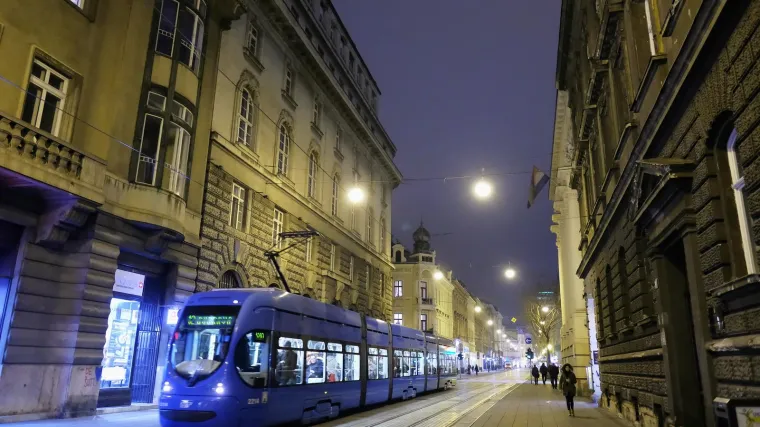Mladić koji je vozio tramvaj po Zagrebu ne ide u zatvor. DORH otkrio koju je kaznu dobio