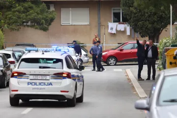 Kakav očevid prometne nesreće. Intervenirali u sudaru kamiona, muškarac im prijetio smrću