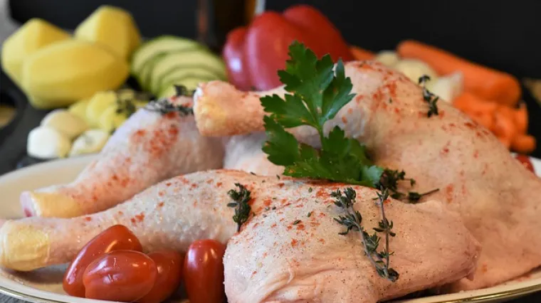 Pileći bataci u umaku od rajčice - recept i priprema