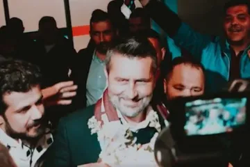 Provjerite što je Nenad Bjelica radio nakon što je potpisao ugovor s novim klubom, prvom porukom je 'kupio' navijače