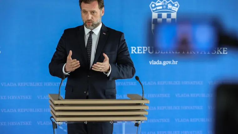 Banožić odgovorio na Milanovićeve prozivke: 'Sigurnost vojske nije ugrožena, njemu očito smeta ova stvar'