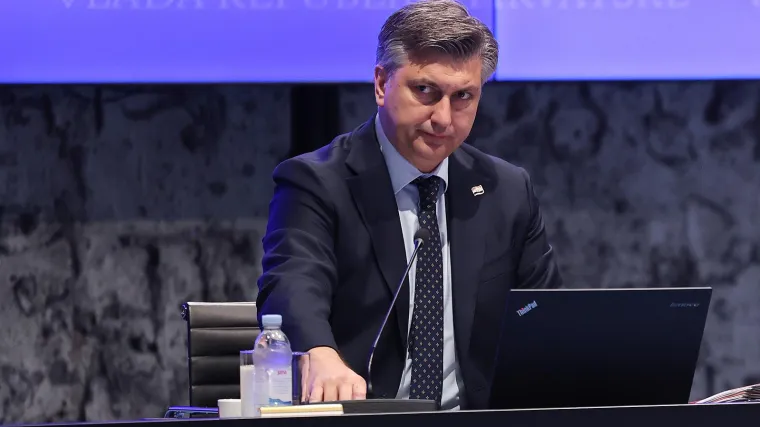Plenković se osvrnuo na kaos u Saboru: 'Ocjenjujemo neprimjerenim nastupe, naročito agresivni pristup'