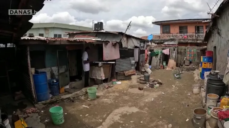 Kakav genijalac! Nigerijac Bolaji napravio letjelicu od otpada i dobio staž u tehnološkoj tvrtki