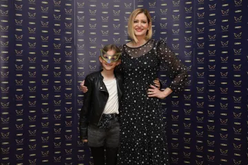 Poznata lica na polufinale 'Masked Singera' stigli u društvu svojih klinaca i klinceza