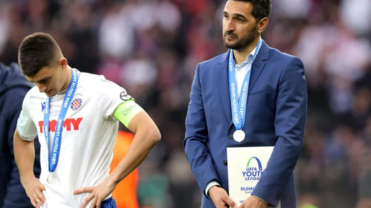 Trener Marijan Budimir nakon potopa: 'Nemojte ga razapinjati, jo&scaron; je mlad, a momci su zaslužili doček'