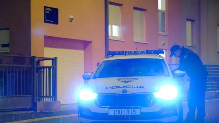 Pod utjecajem alkohola slupao auto svog punca u Petrinji pa otišao kući spavati: 'Nisam ja vozio i ne znam tko je'