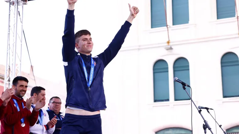 Veliki doček za juniore Hajduka na splitskoj Rivi: 'Nismo mogli očekivati da nas ovo čeka, zbog vas sve ovo postoji'