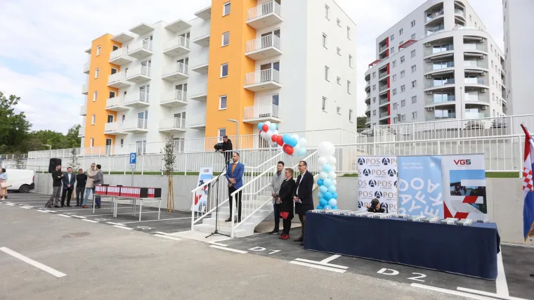 Čak 90 obitelji ovih će dana useliti u POS-ove stanove u Rijeci: 'Napokon smo svoji na svome! Sad slijedi slatki dio...'