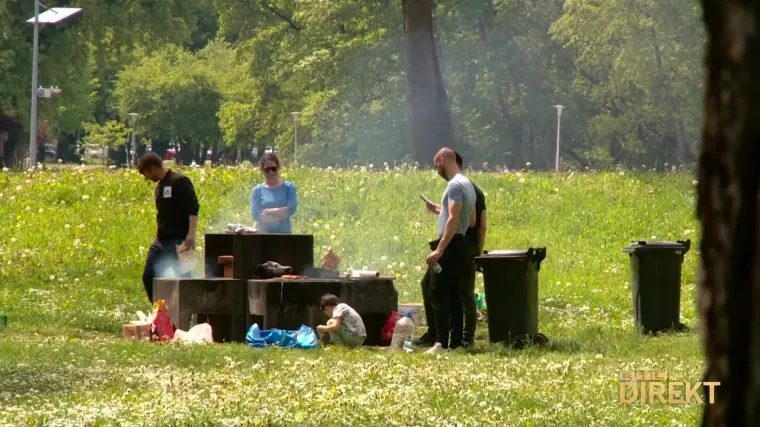 Za&scaron;to Hrvati ro&scaron;tiljaju dok cijeli svijet prosvjeduje? U zemlji malih plaća i nezadovoljnih radnika bunilo se 30-ak ljudi