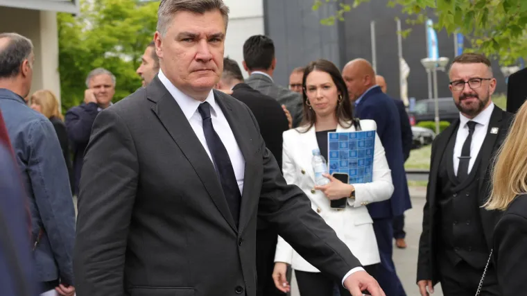 Milanović poručio Vukovarcima: 'Izvucite svaki euro iz Europske unije i budite surovi prema korupciji'