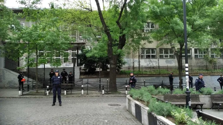 Otac djevojčice koja je bila u učionici tijekom pucnjave u Beogradu: 'Bio je miran i tih dečko, svi smo u šoku'