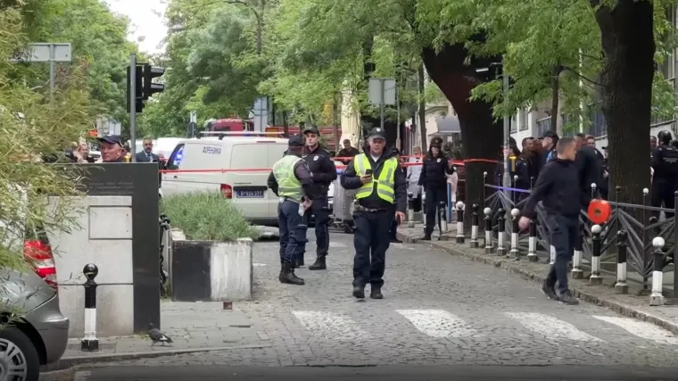 VIDEO Učenik (14) u Beogradu upao u školu s pištoljem, ubio čuvara i osmero djece? Najavljena izvanredna konferencija Vlade
