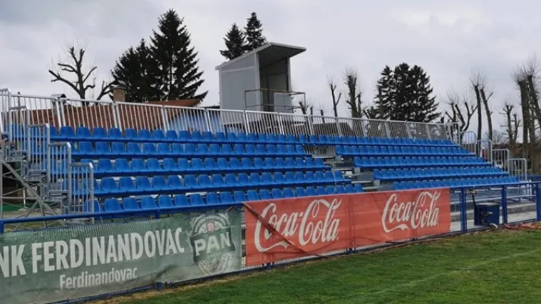 Užas u Ferdinandovcu, veteran umro na utakmici: 'Iza&scaron;ao je i sru&scaron;io se pred svlačionicom'