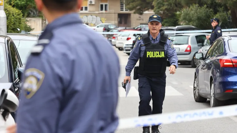 Strava i u Zadru: U autu im pronašli 'zolju'. Bili u pljački  bankomata, ali to nije sve!