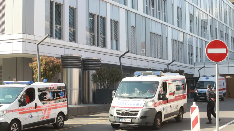 Potresna ispovijest: 'Iznosili su ranjenu djevojčicu iz vozila. Mislio sam da je moja kćer, a mu&scaron;karac je plakao i povraćao'