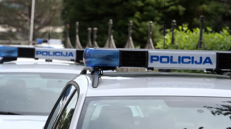 Uhitili provalnike u župne stanove: Krali su novac, nakit, pozlaćene žlice, čak i kutiju za skupljanje milodara