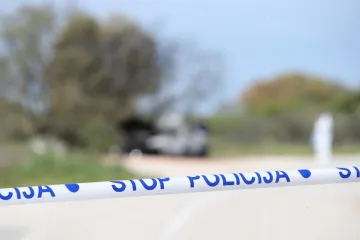 Tragedija kod Osijeka: Mladi vozač sletio autom s ceste, preminuo je u bolnici