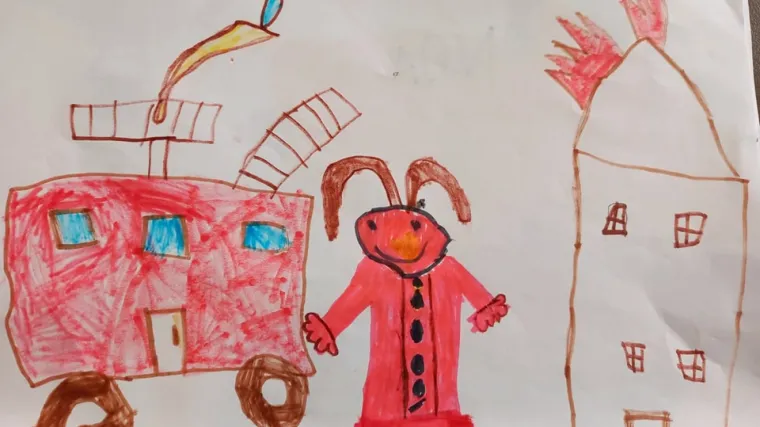 Vatrogasci dobili dječji crtež, a komentari su hit: 'To se vatrogasac pretvorio u mobilni hidrant...'