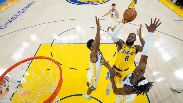 Prvaci izbjegli eliminaciju, Davis u invalidskim kolicima oti&scaron;ao u svlačionicu