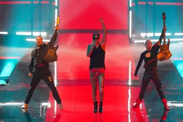 Krv i šljokice? Nijemci prestravili publiku na Eurosongu i opravicama umalo nadmašili naš Let 3 - pogledajte ovaj kaos