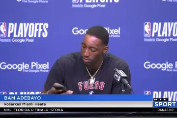 Njegova reakcija se &scaron;iri dru&scaron;tvenim mrežama: NBA ko&scaron;arka&scaron; se javio majci usred press konferencije