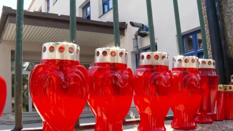 Prijatelji i nastavnici opra&scaron;taju se od 16-godi&scaron;njaka iz Križevaca. 'Ovo nam je bio &scaron;ok, tuga ogromna'