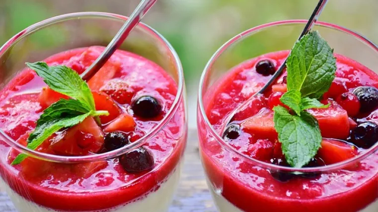 Jednostavna panna cotta savr&scaron;en desert za sve prigode