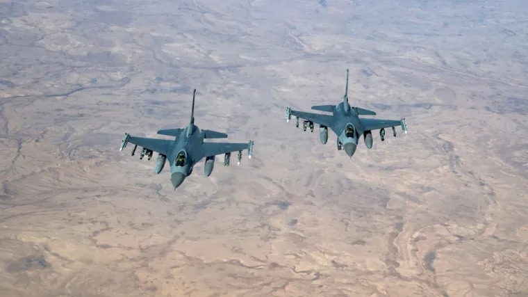 Veliki preokret u Washingtonu: Biden ipak odlučio isporučiti Ukrajini svoje moćne borbene avione?