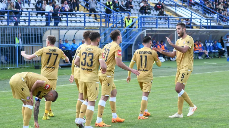 Slaven Belupo ispao iz utrke za Europu na Zekićevom opro&scaron;taju od Koprivnice, Hajduk je slavio 1-0, pogotkom Jana Mlakara