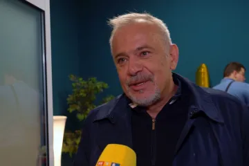 Zoran &Scaron;prajc i ekipa slave prvu godi&scaron;njicu emisije, a nisu joj se nadali: 'Nisam vjerovao da ćemo preživjeti'