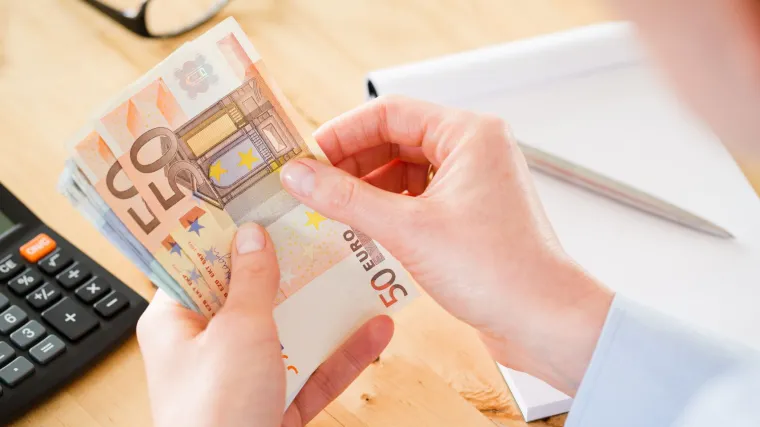 Držanje novca u banci ili gotovini sve je neisplativije &ndash; &scaron;to onda napraviti s u&scaron;teđevinom?