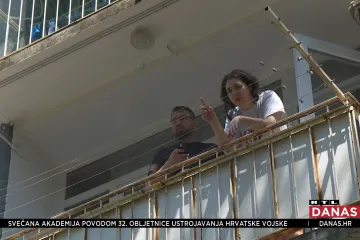 Pohod bombaša u Rijeci uznemirio građane: 'Izletjeli smo van nakon eksplozije, bio je to neugodan osjećaj'