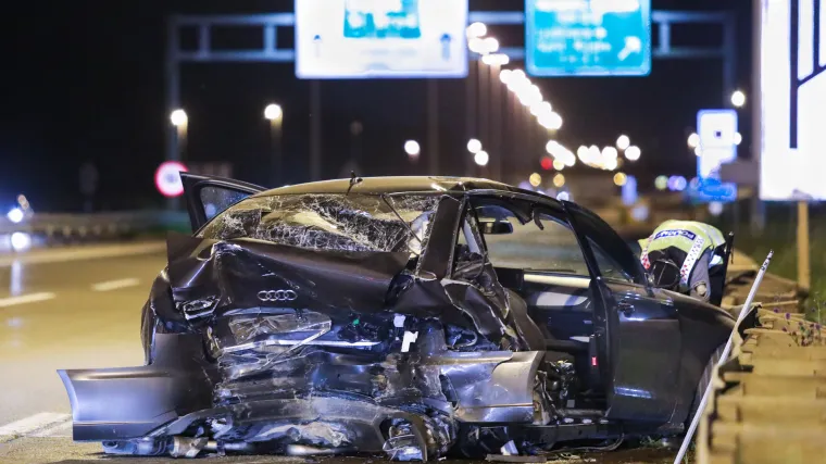 Detalji nesreće na Slavonskoj: Poginuo vozač Mercedesa. Vozio je prebrzo pa se zabio u Audi