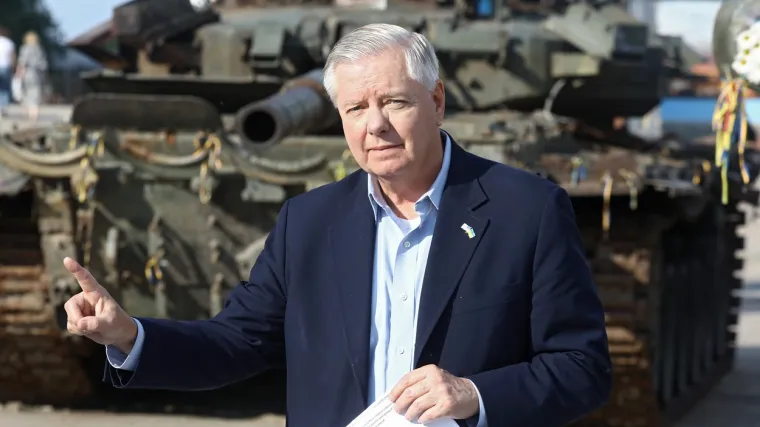 Putin i Rusi 'poludjeli' i izdali potjernicu za ovim čovjekom. Prijete mu i smrću: 'Znamo njegovu adresu'