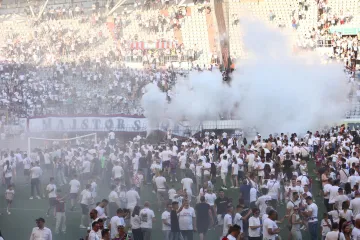 Redar se poput 'Rockyja' potukao s više navijača Hajduka, procurio i razlog žestoke makljaže?