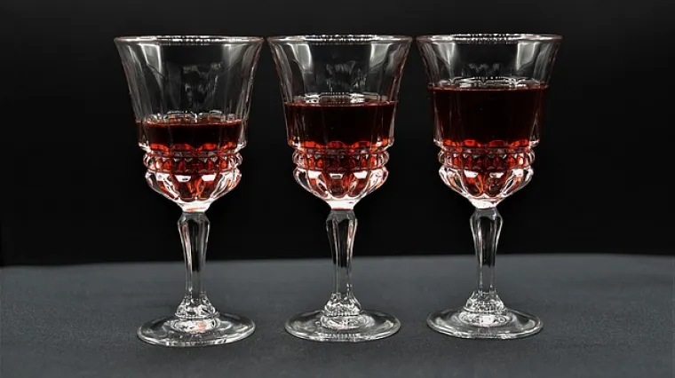 Koji alkohol koristiti za likere? Koji je najbolji alkohol za likere?