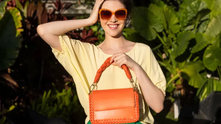Donosimo neodoljive kombinacije torbica i ljetnih sandala ljetni stil bez gre&scaron;ke!